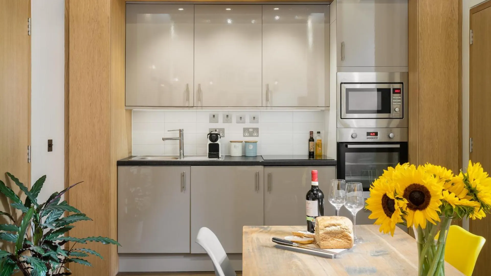 The Kings Chamber Apartment Edinburgh United Kingdom
