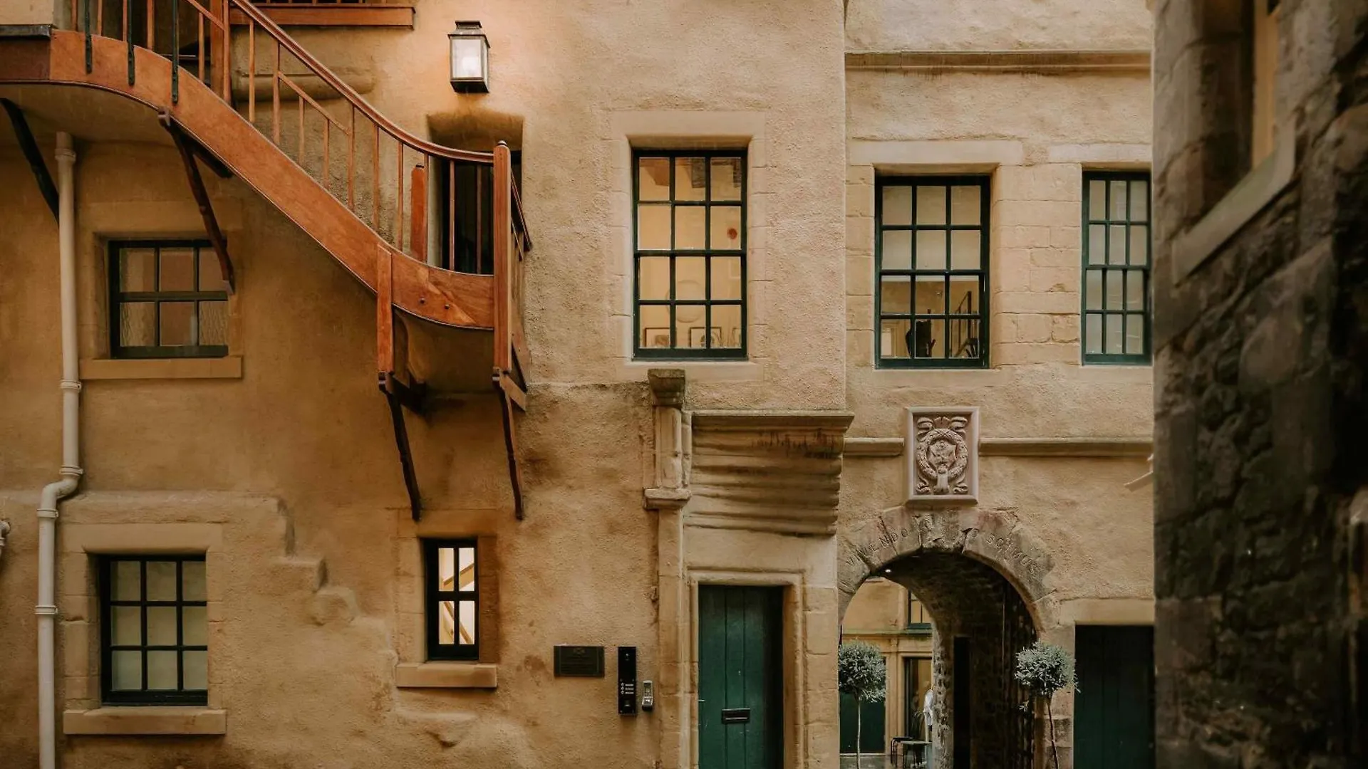The Kings Chamber Apartment Edinburgh